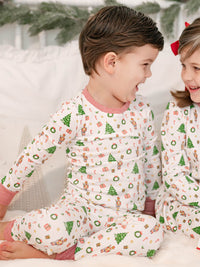 Pima Cotton Two-Piece Pajama Set | Winter Whimsy Print